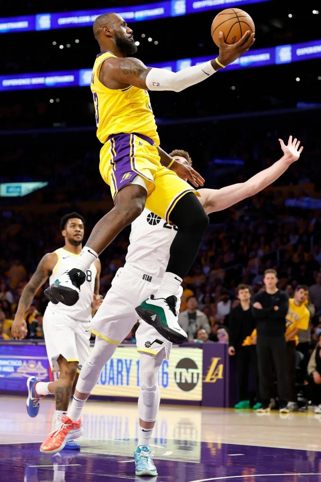 Kaiyun-关于东契奇新星突破纪录表现惊艳，塞尔维亚队未来可期！的信息