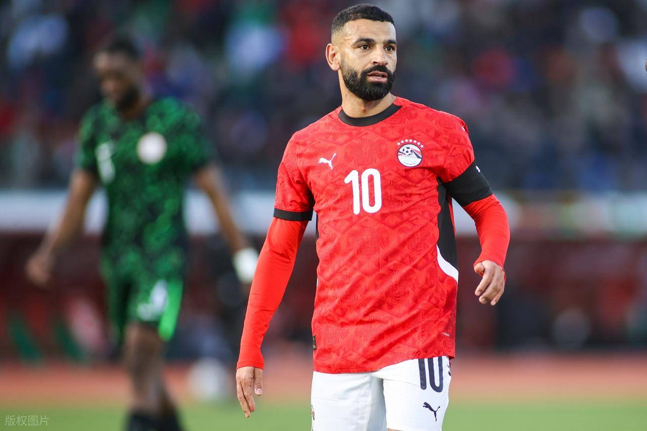 关于萨拉赫连续十场比赛得分超过比分优势明显，拜仁挑战极限！的信息