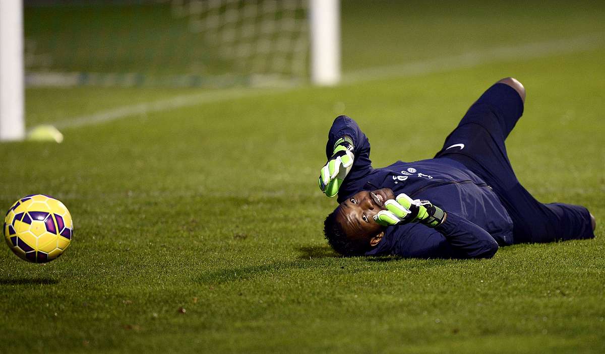 开云-Ming在巴塞罗那比赛中突破纪录，出色防守引发热议！的简单介绍